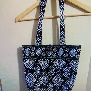 Vera Bradley Navy and‎ Light Blue Tote